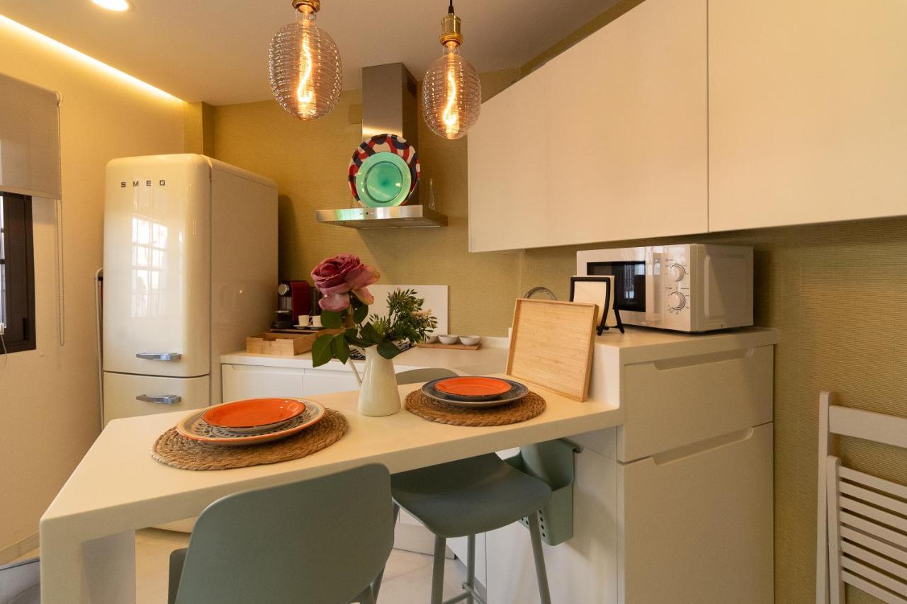 セビリアThe Terrace, Duplex Con Terraza Privadaアパートメント エクステリア 写真